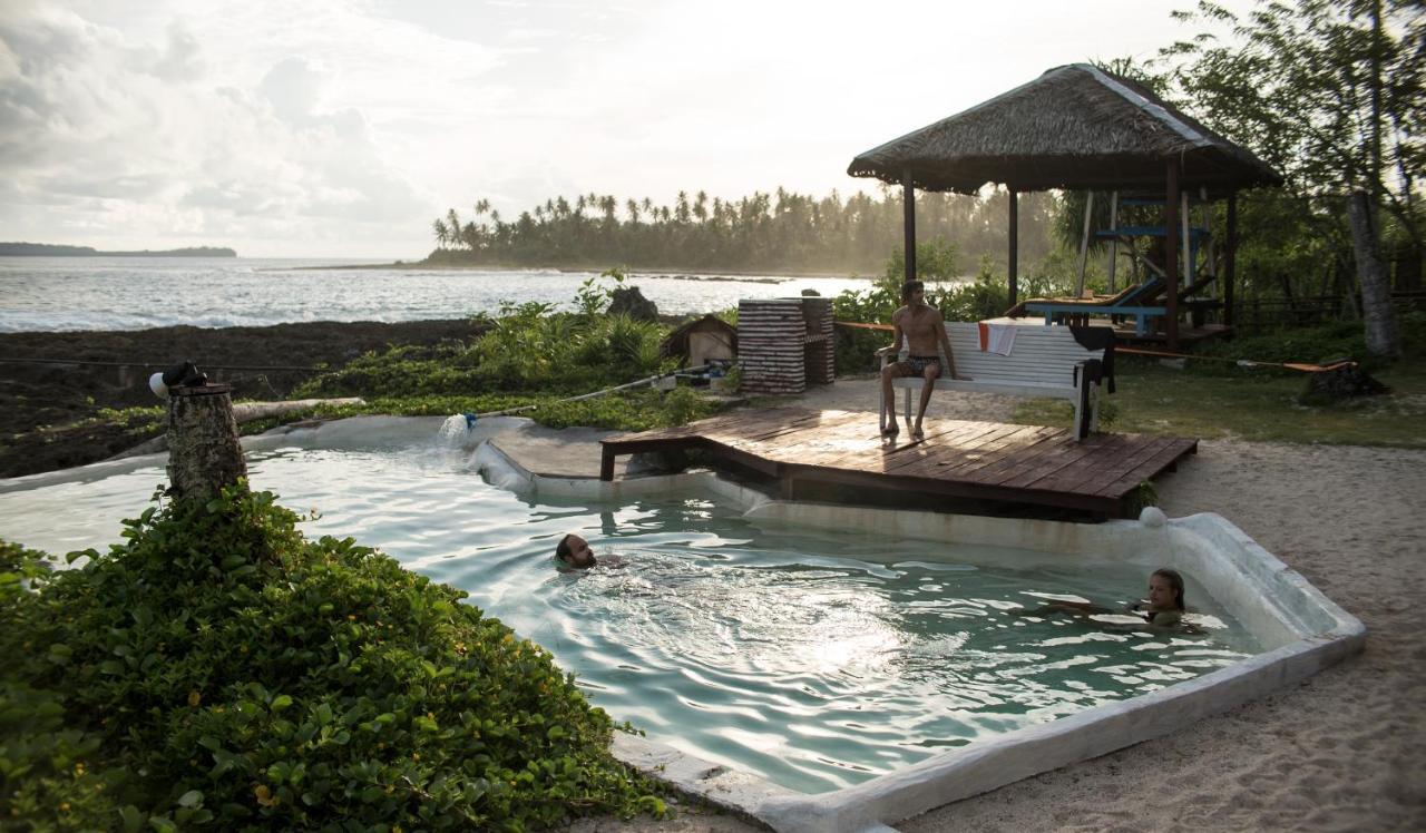 Simeulue Surflodges Lasikin Екстериор снимка