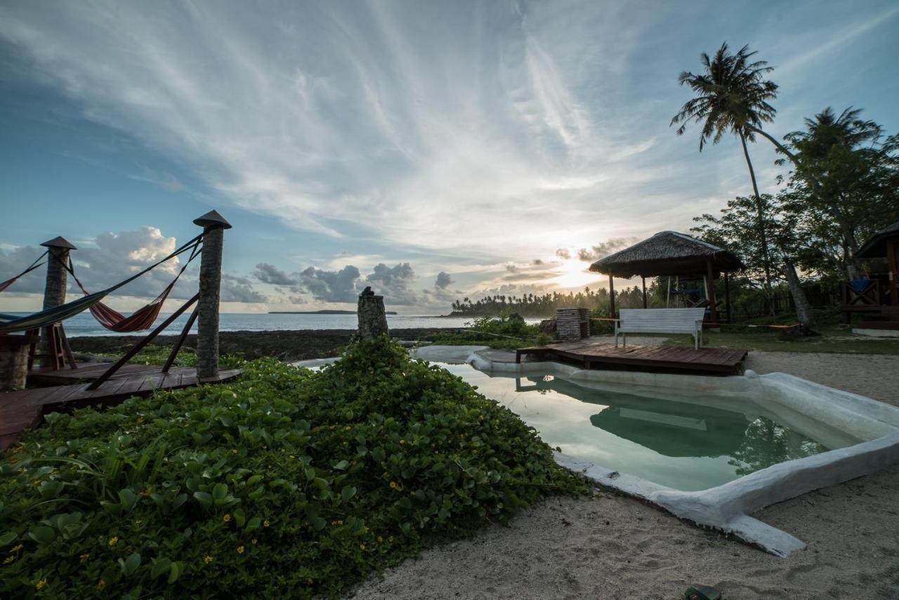 Simeulue Surflodges Lasikin Екстериор снимка